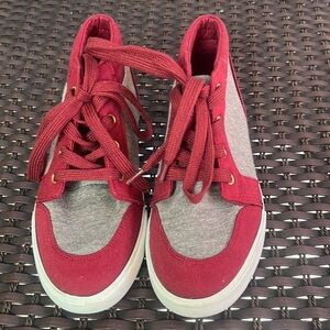Gymboree High Top Sneakers maroon and gray size 3